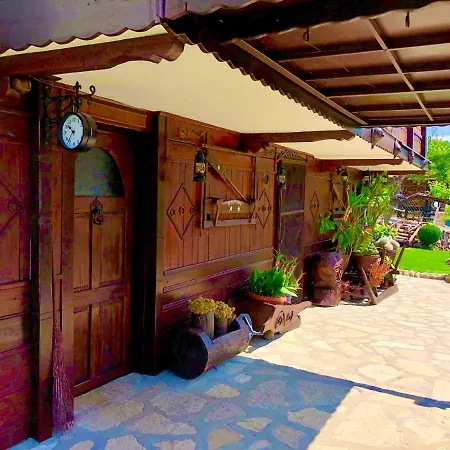 Etno Selo Stanojevic Pensjonat 4*