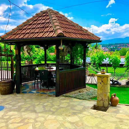 Etno Selo Stanojevic Pensjonat 4*