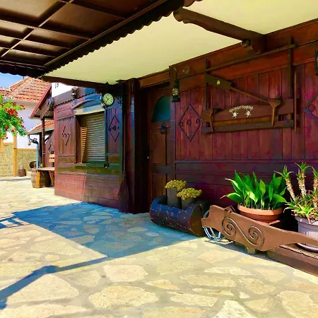 Etno Selo Stanojevic Pensjonat