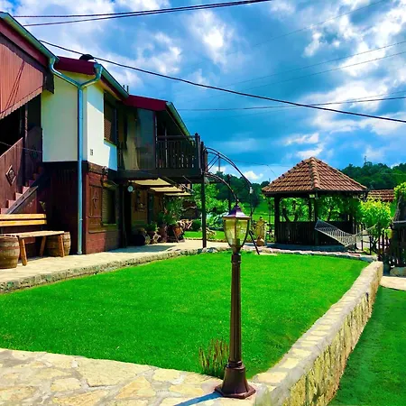 게스트하우스 Etno Selo Stanojevic Boljevac