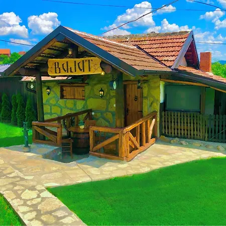 Pensjonat Etno Selo Stanojevic 4*