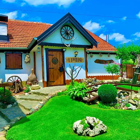 Etno Selo Stanojevic Pensjonat 4*