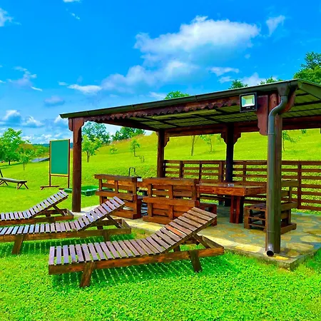 Pensjonat Etno Selo Stanojevic Boljevac