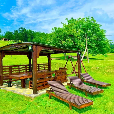 Etno Selo Stanojevic 4* Boljevac