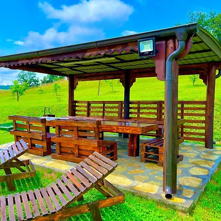 게스트하우스 Etno Selo Stanojevic