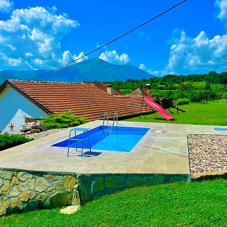 Etno Selo Stanojevic 4*