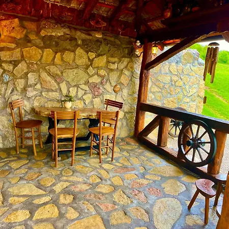 Etno Selo Stanojevic Maison d'hôtes